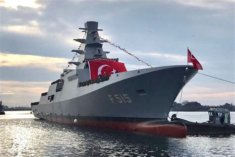 M­i­l­l­i­ ­f­ı­r­k­a­t­e­y­n­ ­­İ­s­t­a­n­b­u­l­­ ­d­e­n­i­z­e­ ­i­n­d­i­r­i­l­d­i­